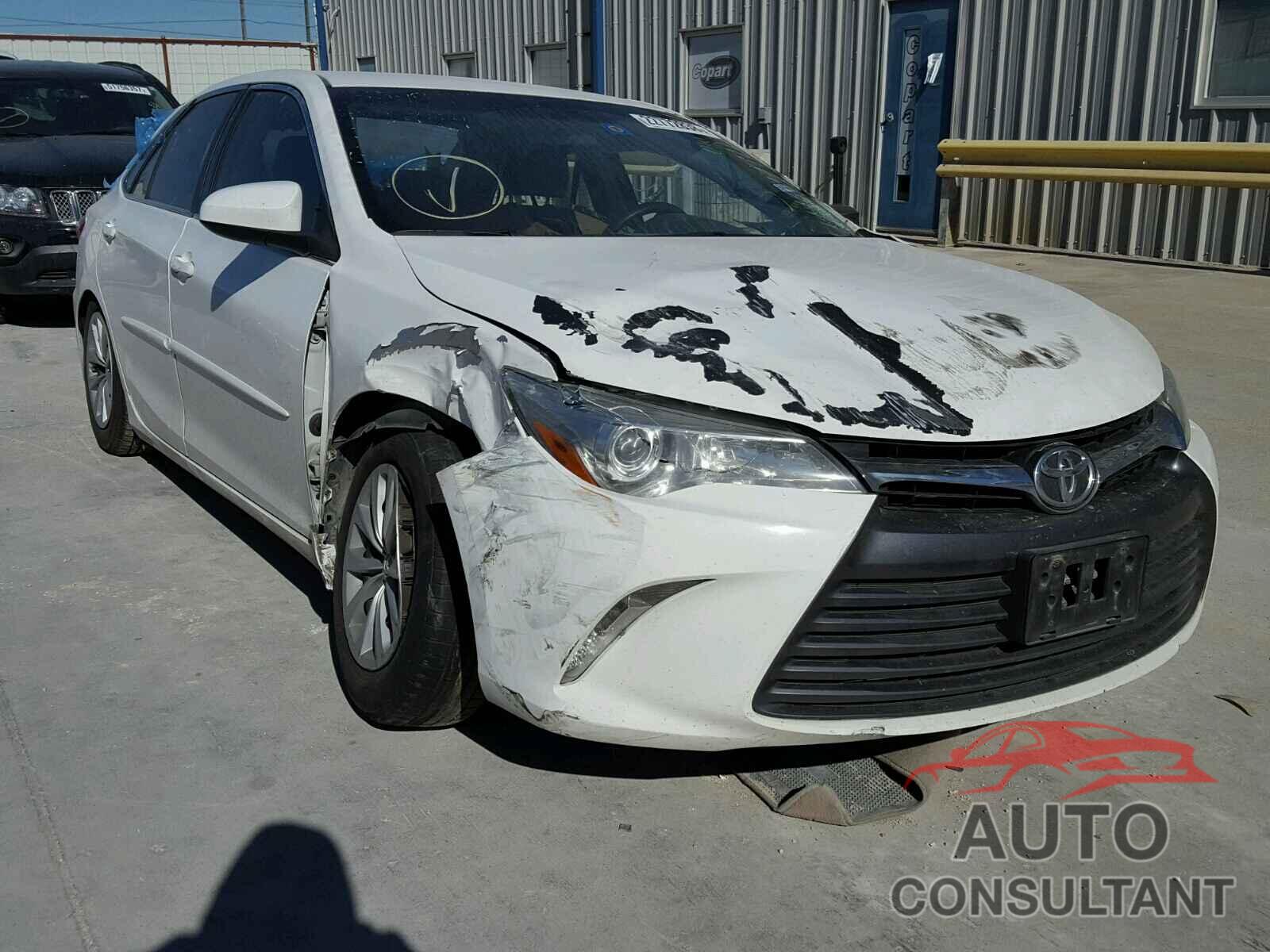 TOYOTA CAMRY 2015 - 4T4BF1FK5FR460781