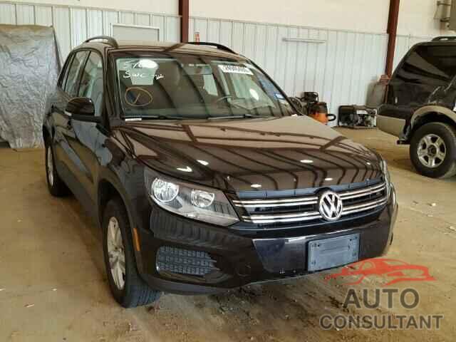 VOLKSWAGEN TIGUAN 2015 - WVGAV7AX9FW556934