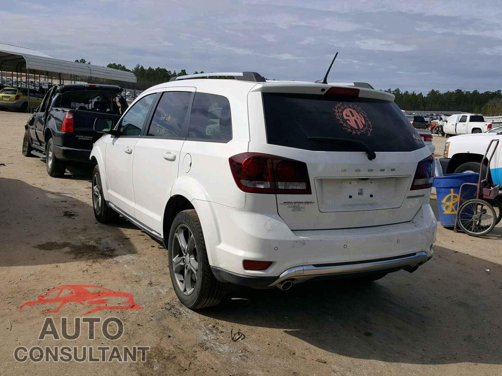 DODGE JOURNEY 2015 - 3C4PDCGG9FT697686
