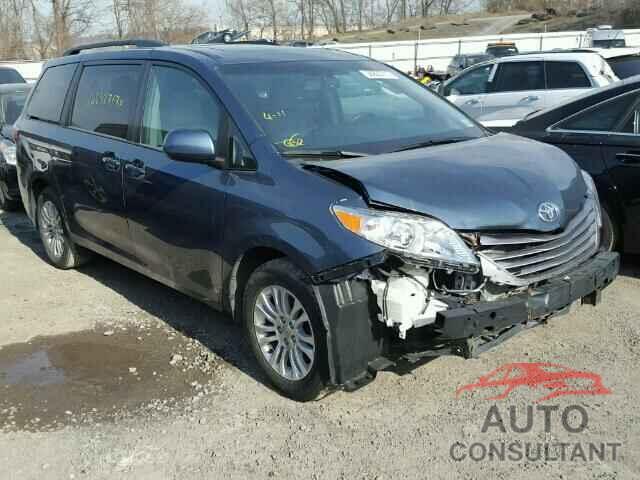 TOYOTA SIENNA 2015 - 5TDYK3DC6FS558749