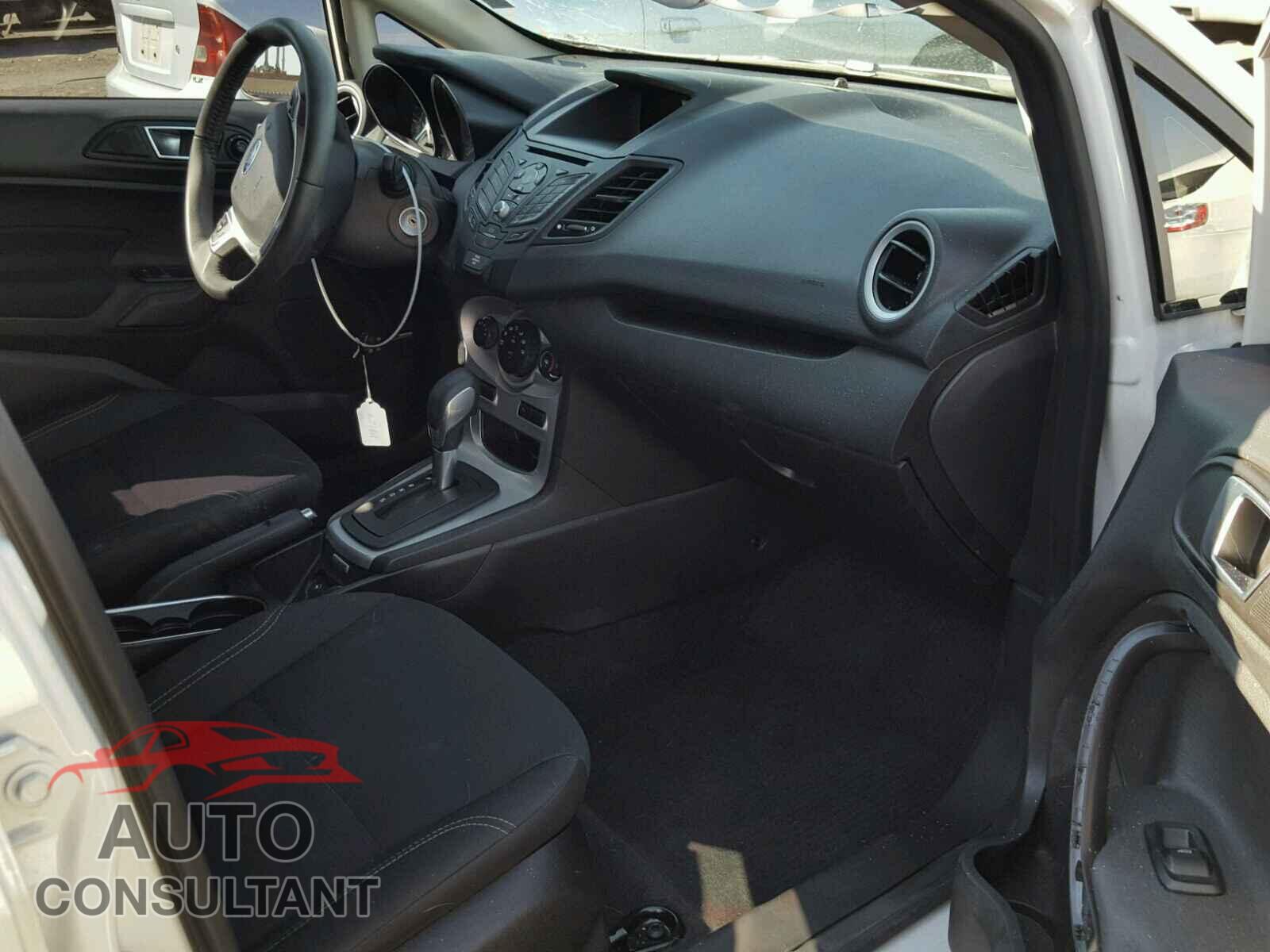 FORD FIESTA 2016 - 3FADP4EJ2GM162697