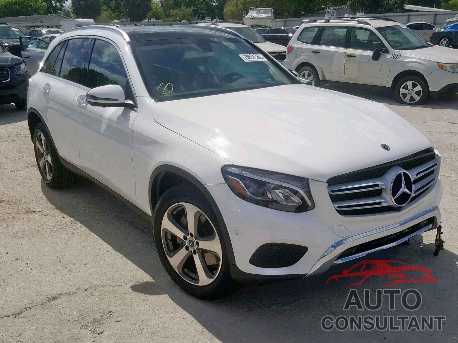 MERCEDES-BENZ GLC 300 2019 - 2T1BURHE0HC840671