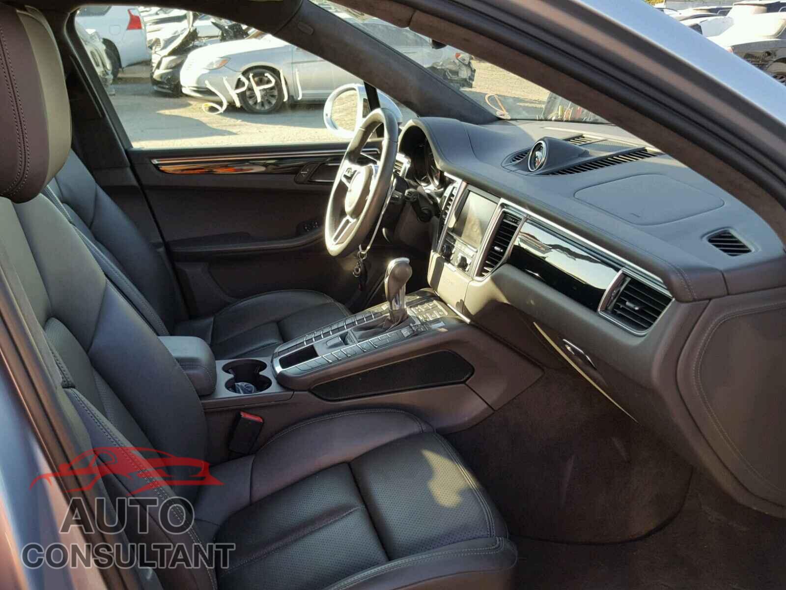 PORSCHE MACAN 2015 - WP1AB2A5XFLB61417
