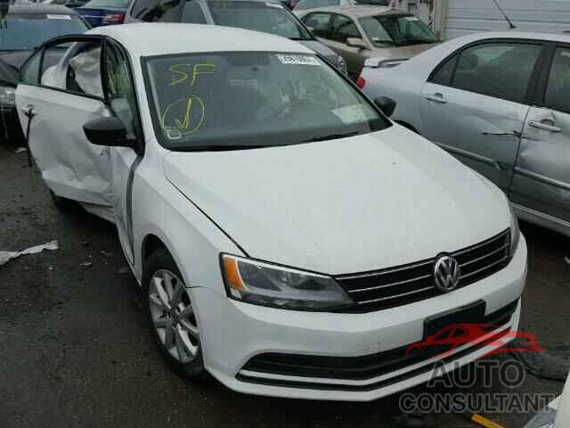 VOLKSWAGEN JETTA 2015 - 3VWD17AJ2FM401664