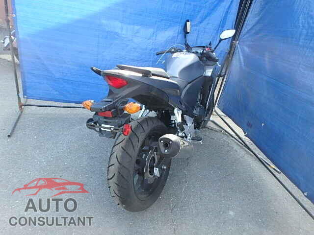 HONDA CBR CYCLE 2015 - MLHPC4465F5200747