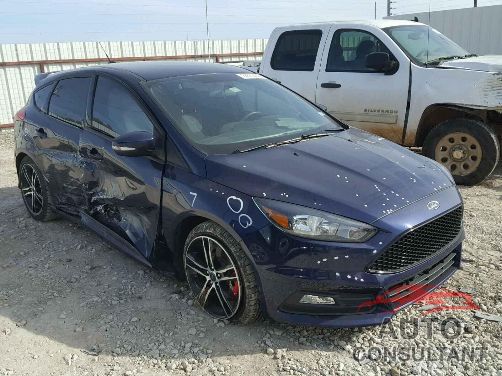 FORD FOCUS 2016 - 1FADP3L9XGL379077