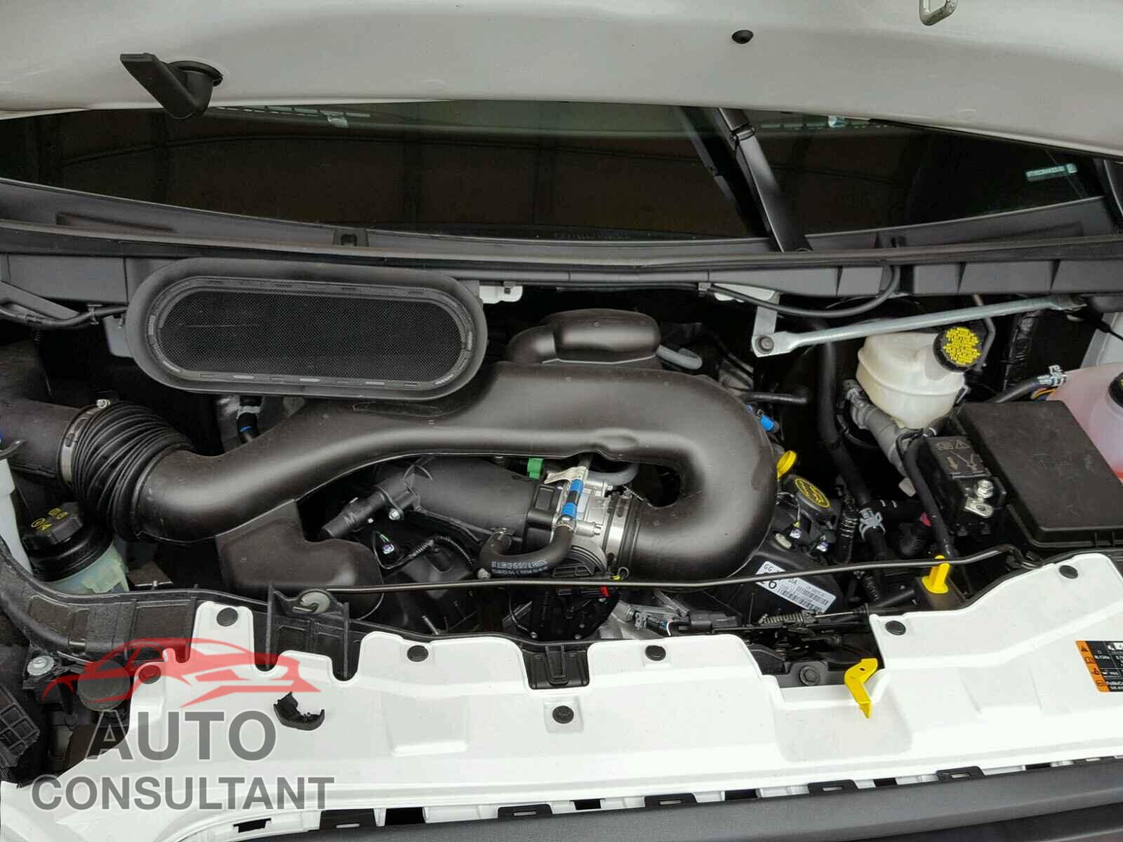 FORD TRANSIT CO 2017 - 1FTYR2CM4HKB25103