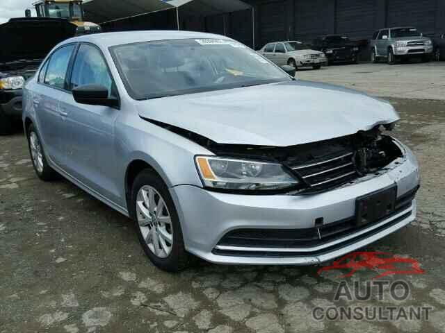 VOLKSWAGEN JETTA 2015 - 3VWD17AJ7FM310471