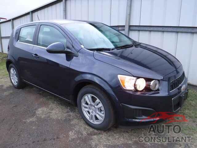 CHEVROLET SONIC 2016 - 1G1JC6SHXG4155037