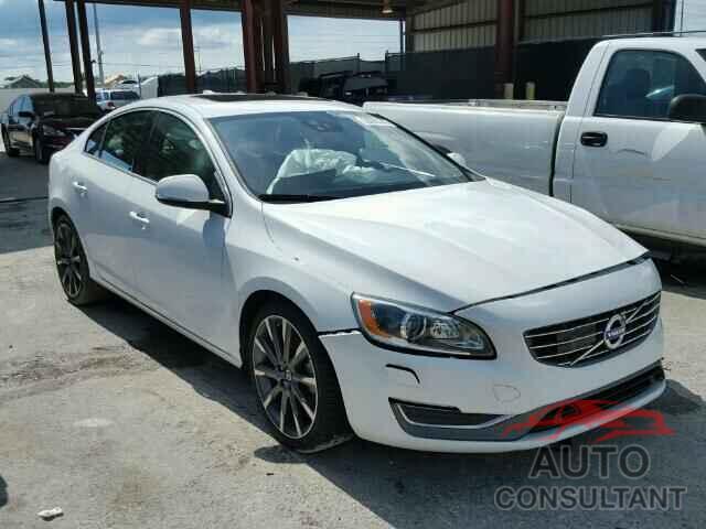 VOLVO S60 2015 - YV140MFM6F1351723