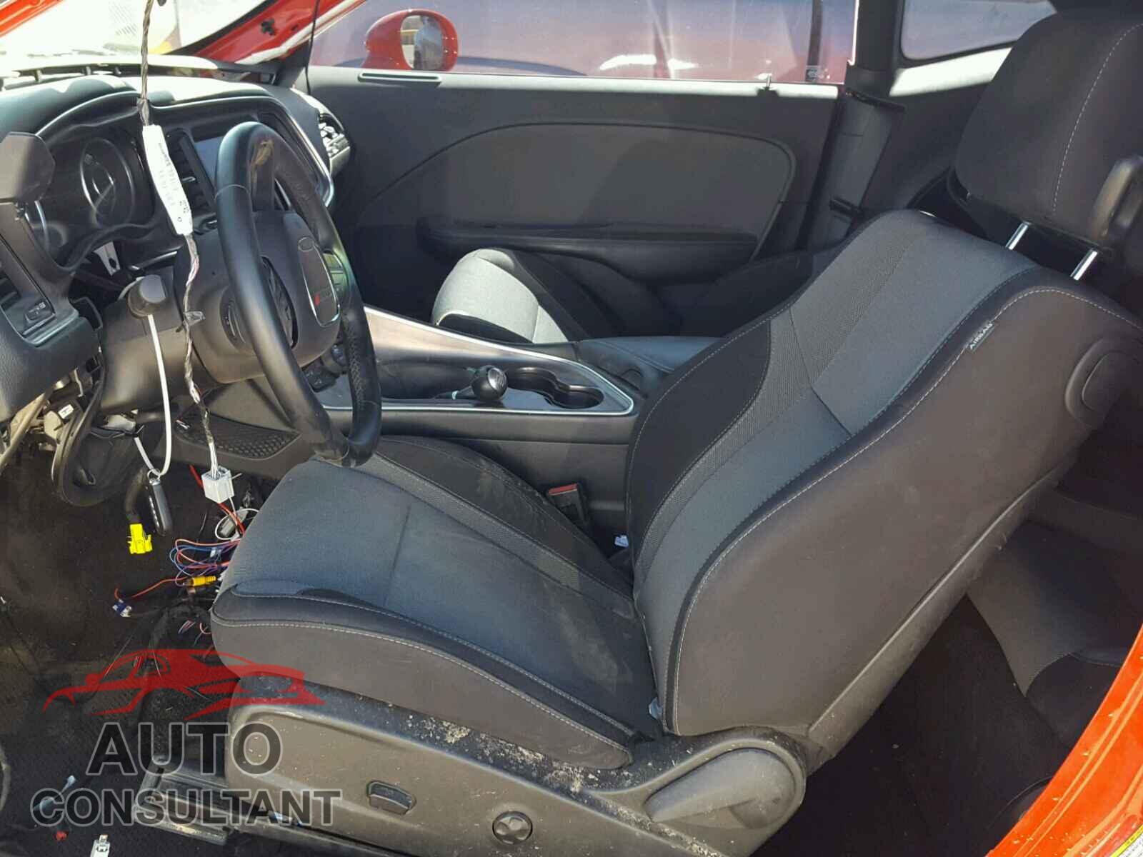 DODGE CHALLENGER 2015 - 2C3CDZAT9FH712191