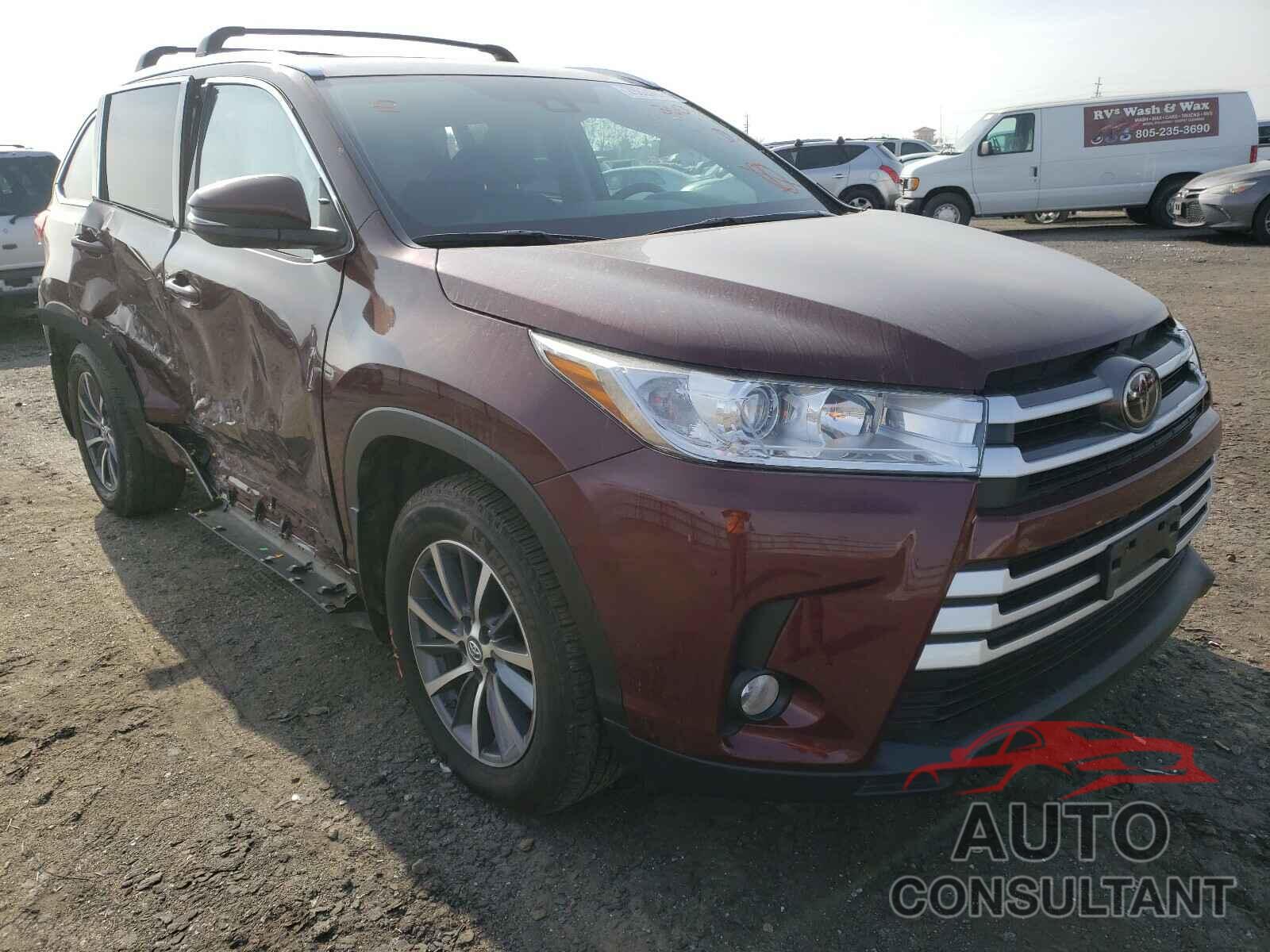 TOYOTA HIGHLANDER 2017 - 5TDJZRFH5HS443586