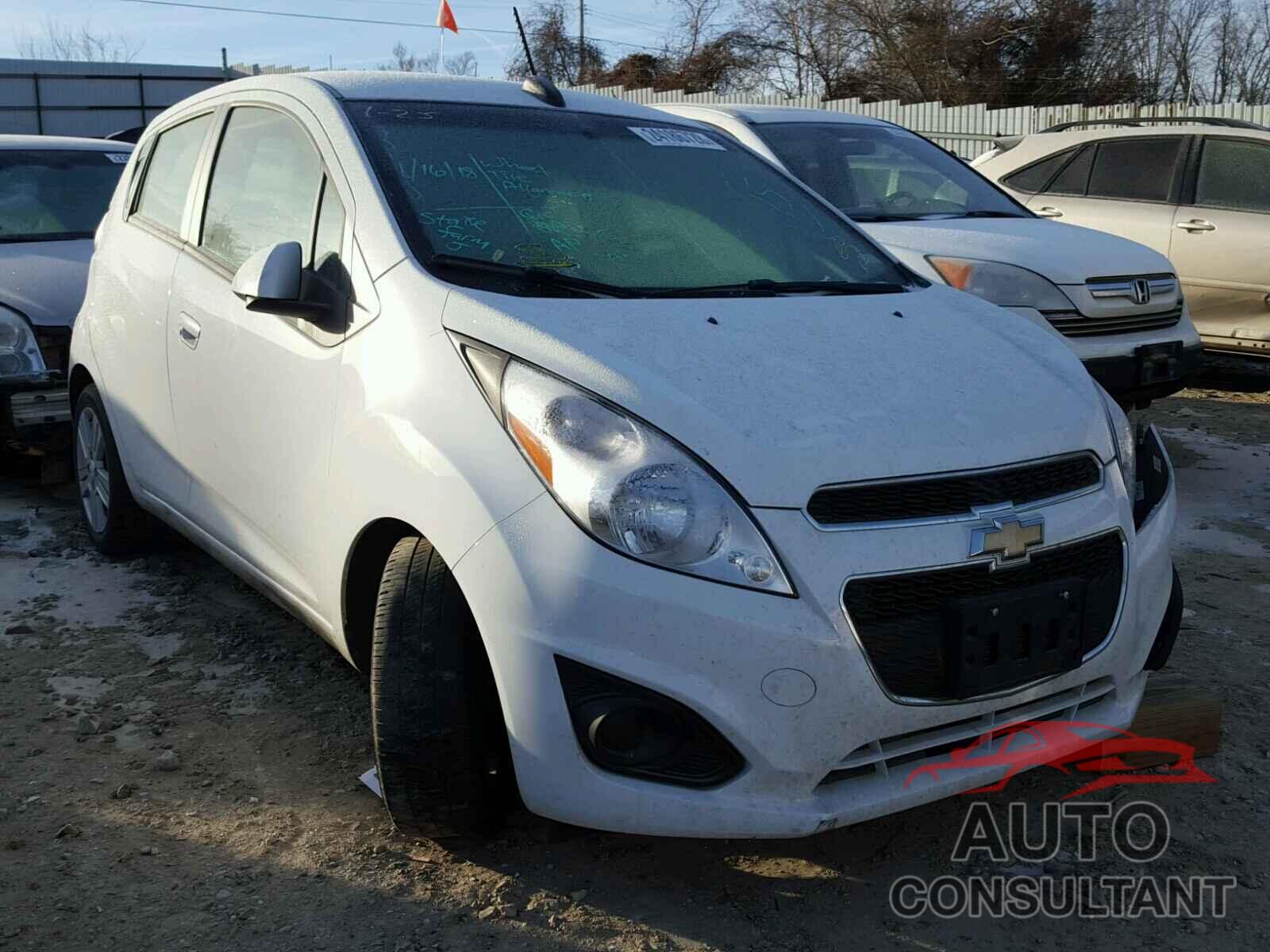 CHEVROLET SPARK 2015 - KL8CA6S99FC711317