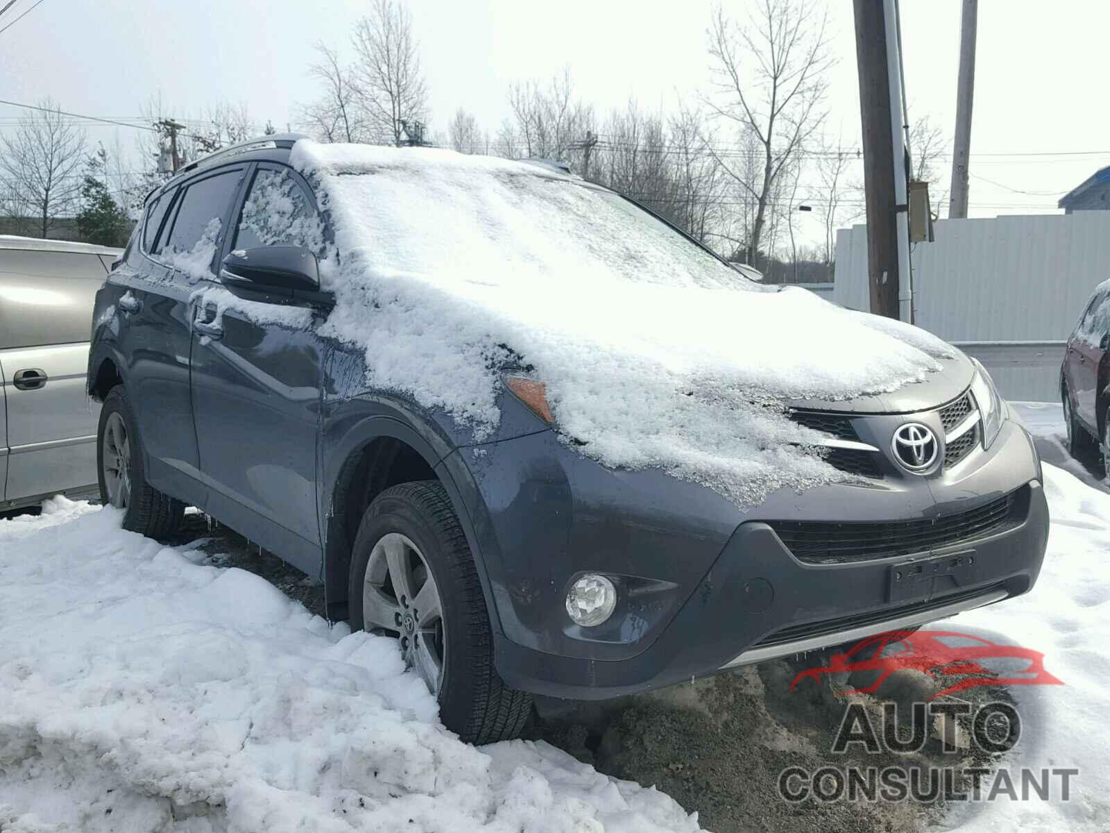TOYOTA RAV4 2015 - JTMRFREV3FD113313
