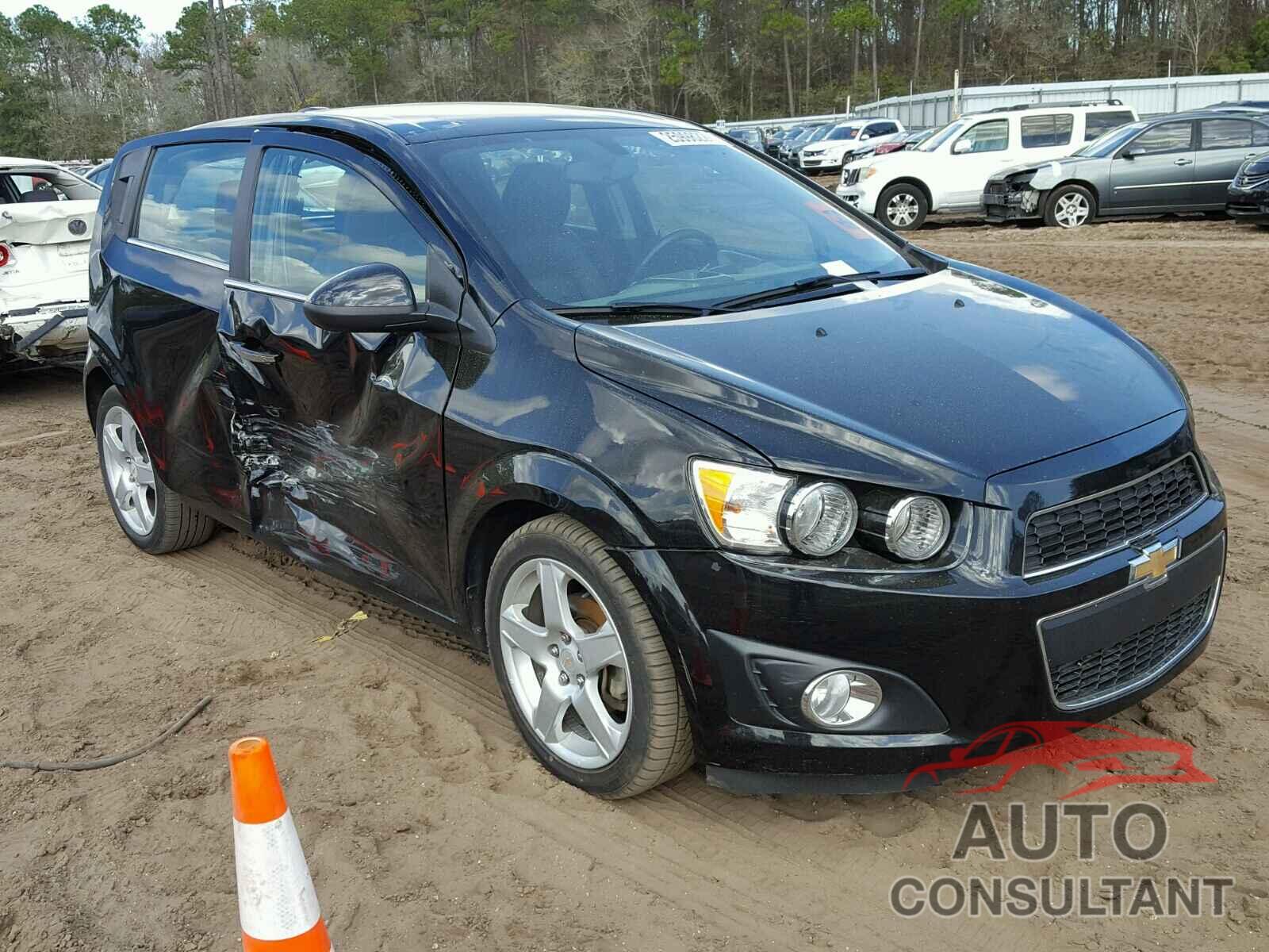 CHEVROLET SONIC 2016 - 1G1JE6SB5G4141441