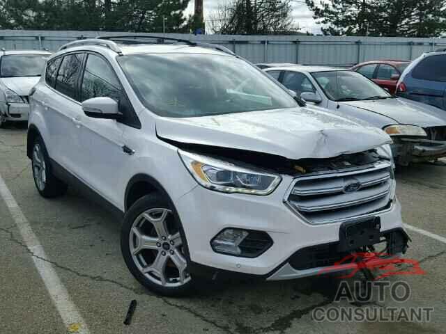 FORD ESCAPE 2017 - 1FMCU9J99HUB40311