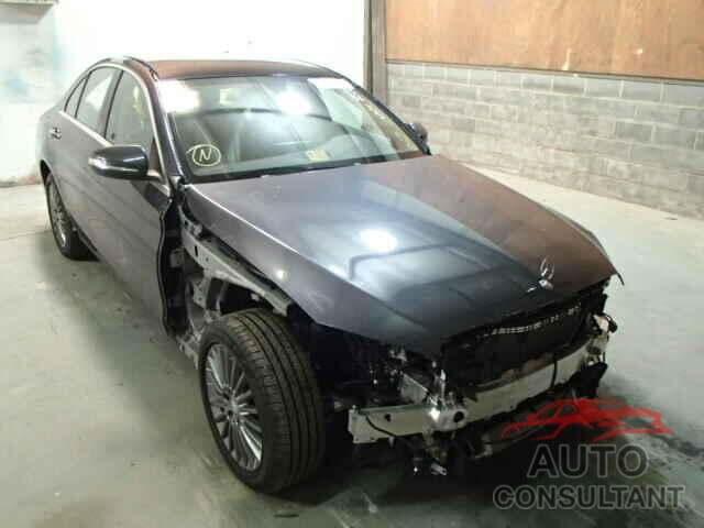 MERCEDES-BENZ C300 2015 - 55SWF4KB5FU037617