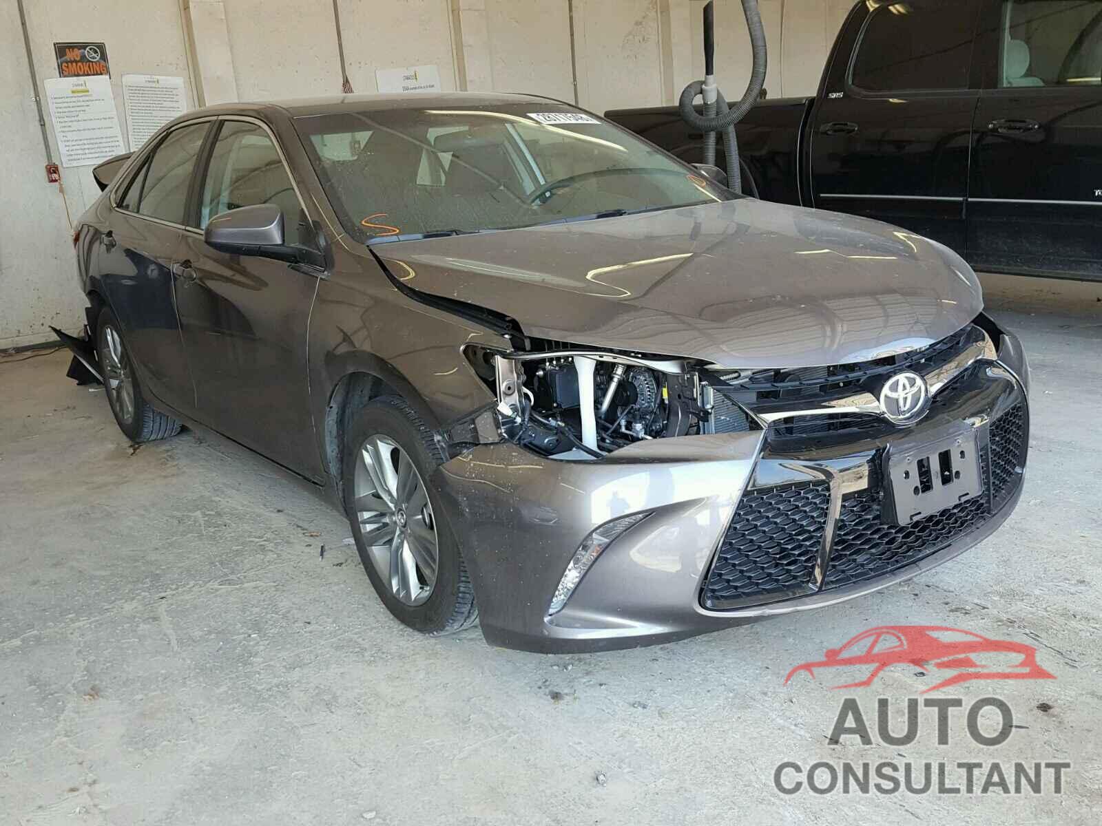 TOYOTA CAMRY 2017 - 4T1BF1FK4HU433844