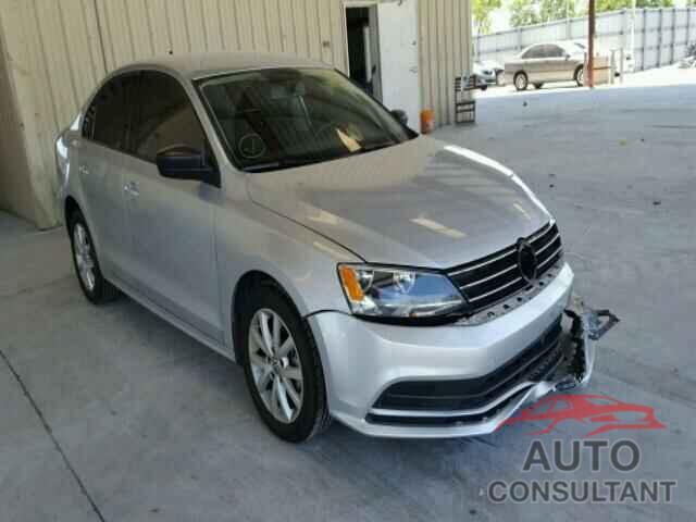 VOLKSWAGEN JETTA 2015 - 3VWD17AJ0FM245575