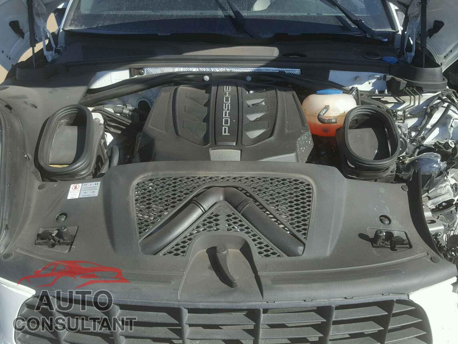 PORSCHE MACAN 2015 - WP1AB2A58FLB62369