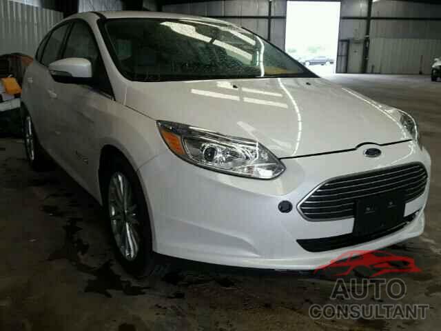 FORD FOCUS 2016 - 1FADP3R40GL344530