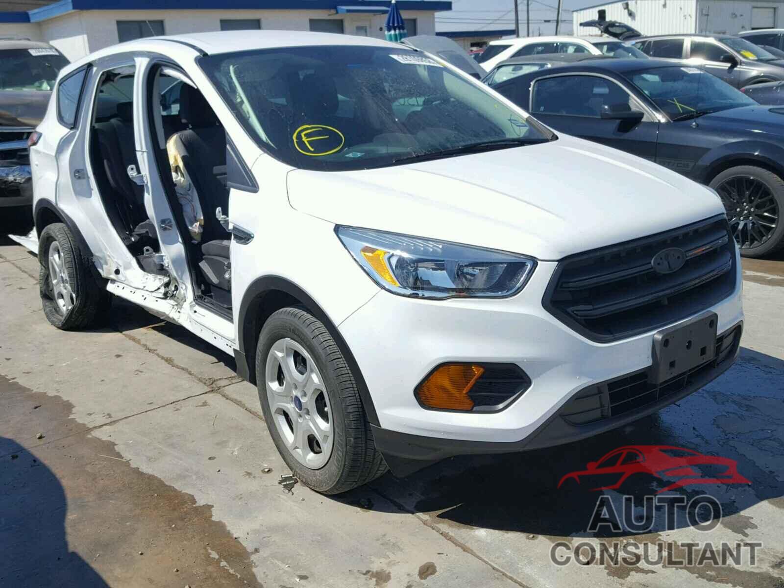 FORD ESCAPE 2017 - 1FMCU0F79HUB59945