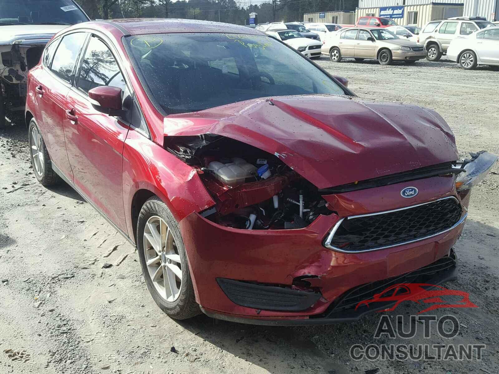 FORD FOCUS 2017 - 1FADP3K20HL241019