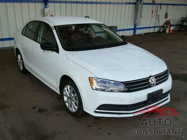 VOLKSWAGEN JETTA 2015 - 3VWD17AJ0FM356028