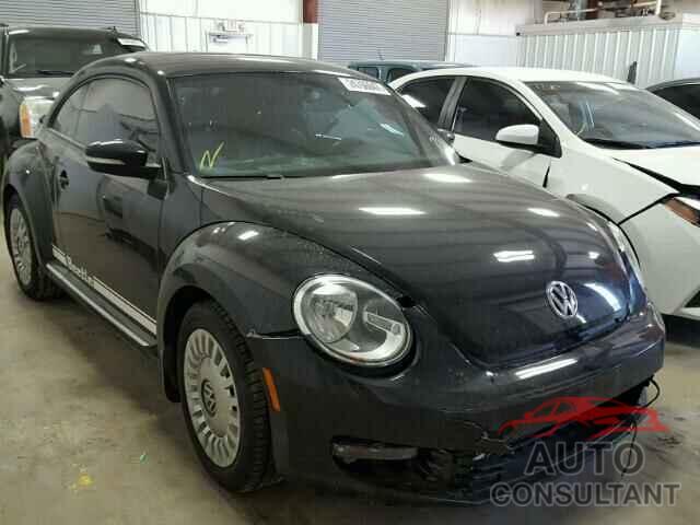 VOLKSWAGEN BEETLE 2015 - 3VWH07ATXFM628168