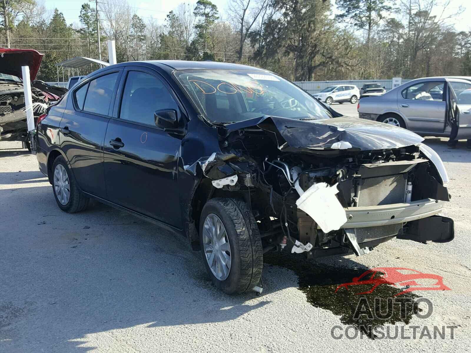 NISSAN VERSA 2017 - 3N1CN7AP0HL853678