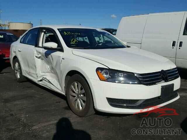 VOLKSWAGEN PASSAT 2015 - 1VWAT7A39FC068122