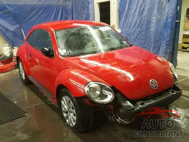 VOLKSWAGEN BEETLE 2015 - 3VWF17AT0FM638972