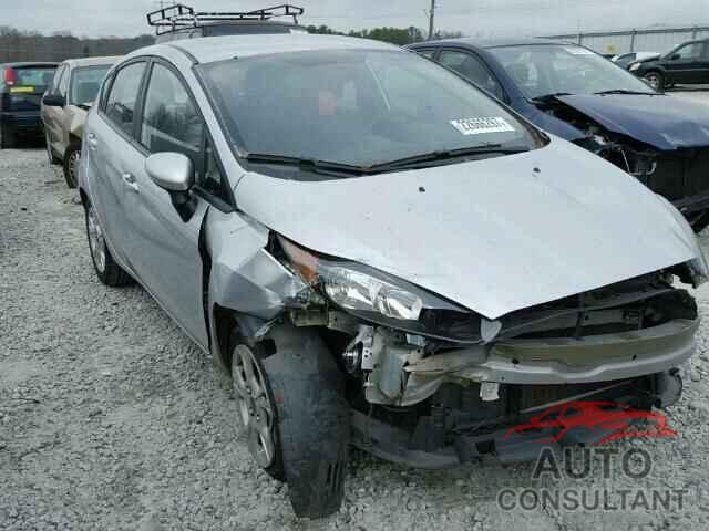 FORD FIESTA 2015 - 3FADP4EJXFM115500