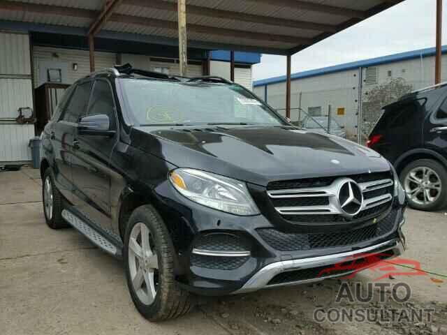 MERCEDES-BENZ GLE350 2017 - 4JGDA5HB2HA877981