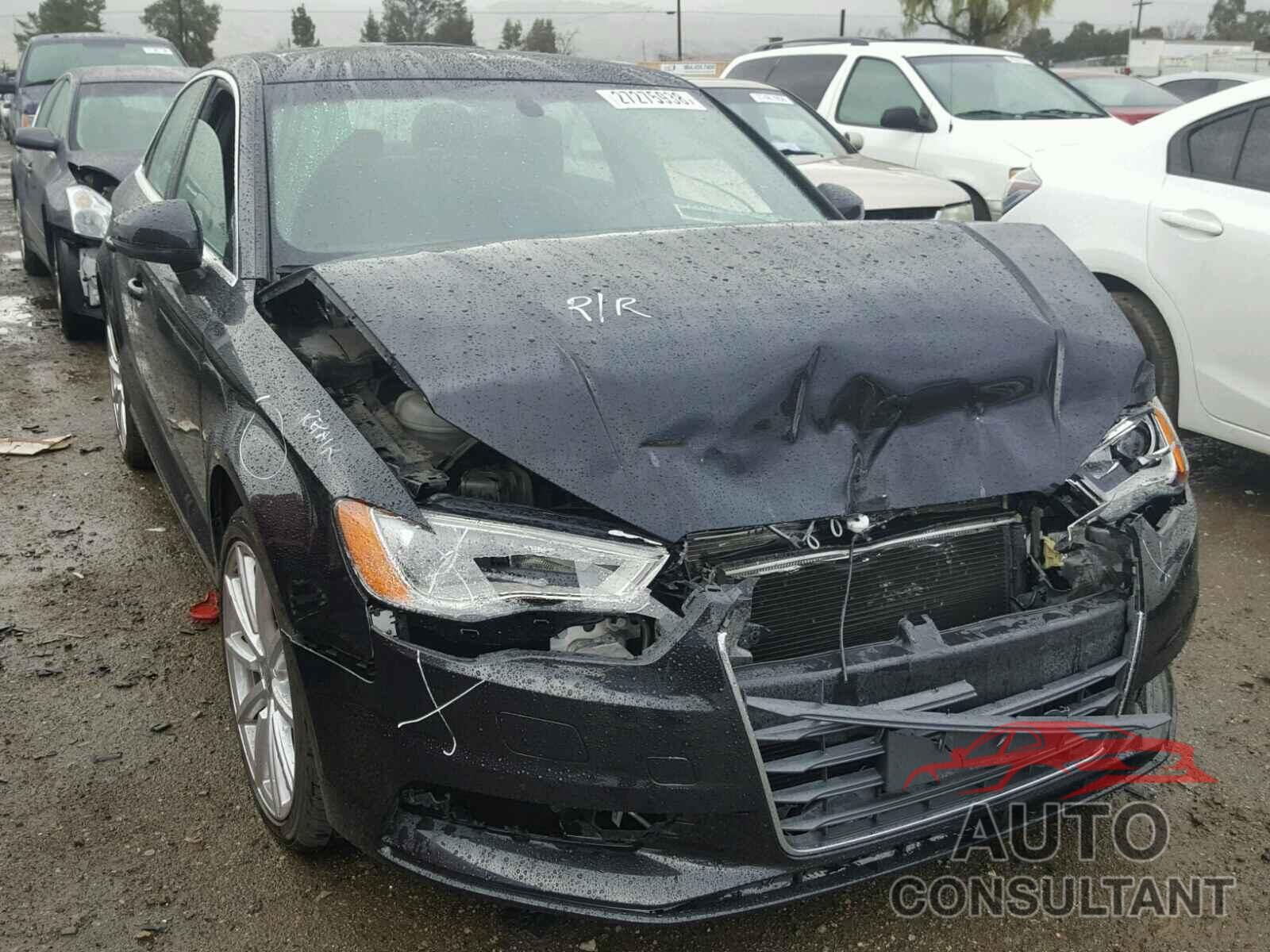 AUDI A3 2015 - WAUACGFF5F1011379