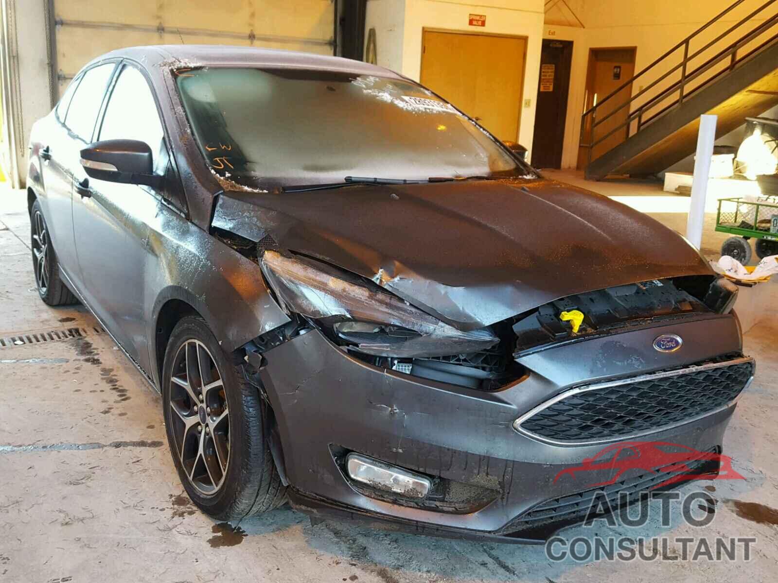 FORD FOCUS 2017 - 1FADP3H22HL219434