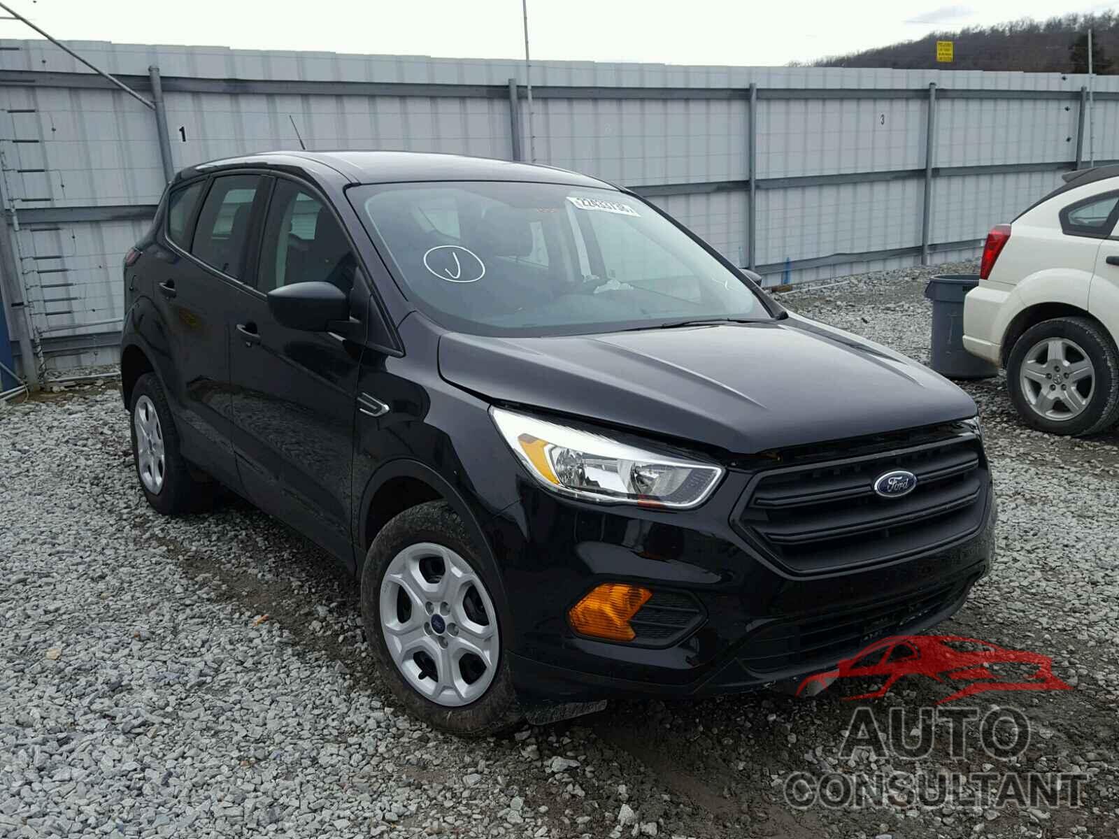 FORD ESCAPE 2017 - 1FMCU0F70HUA80745