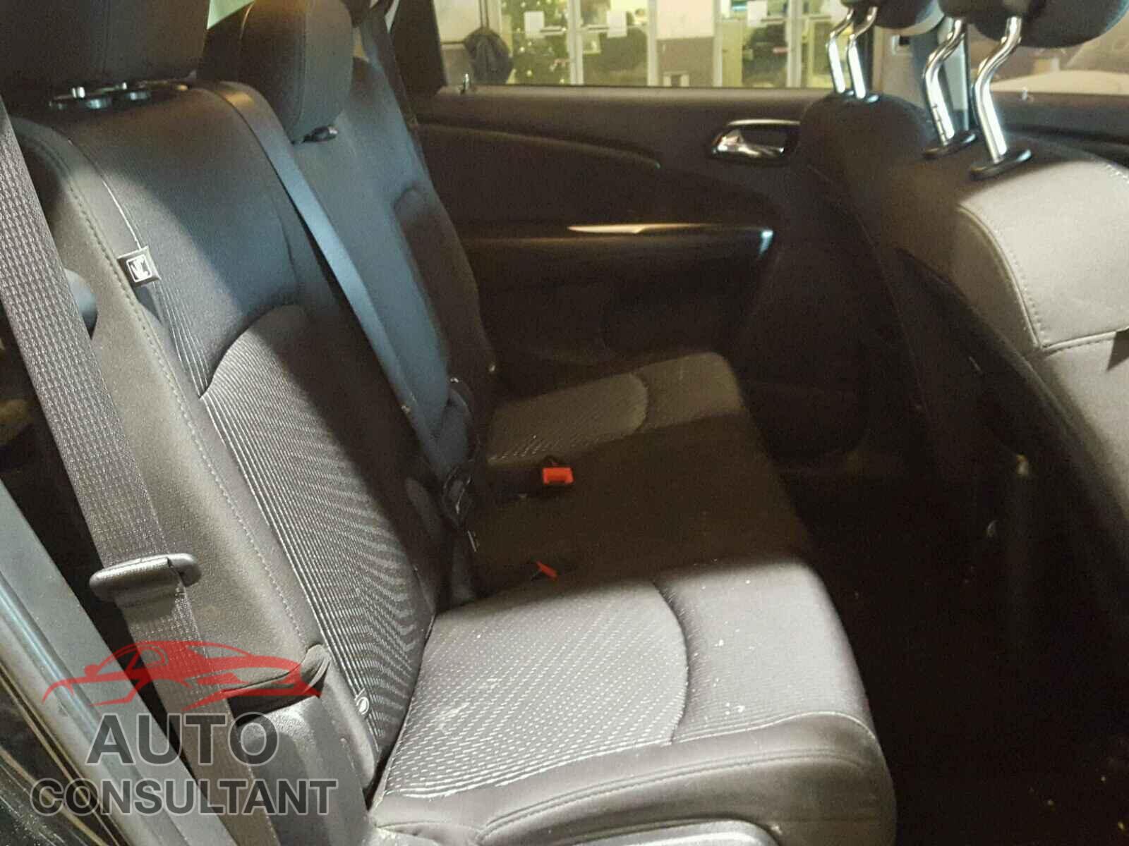 DODGE JOURNEY 2015 - 3C4PDCBG9FT743119