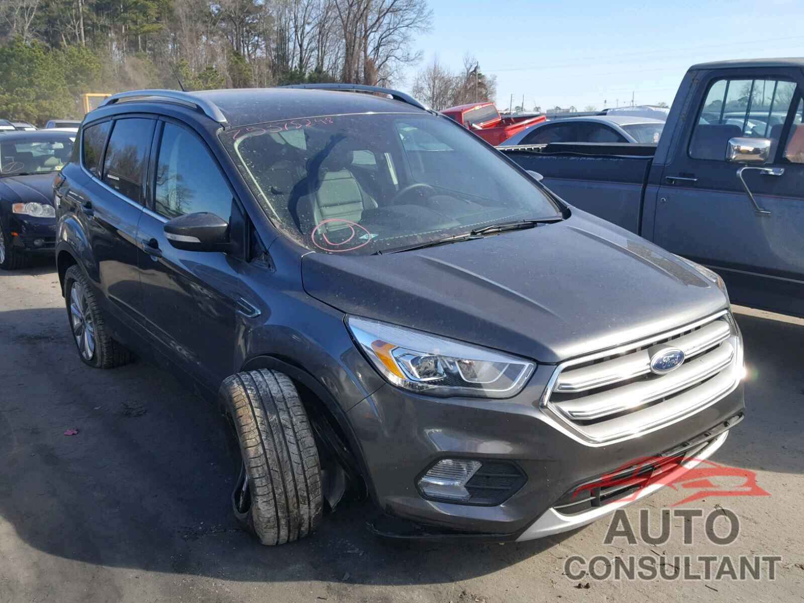 FORD ESCAPE 2017 - 1FMCU0JD6HUC59059