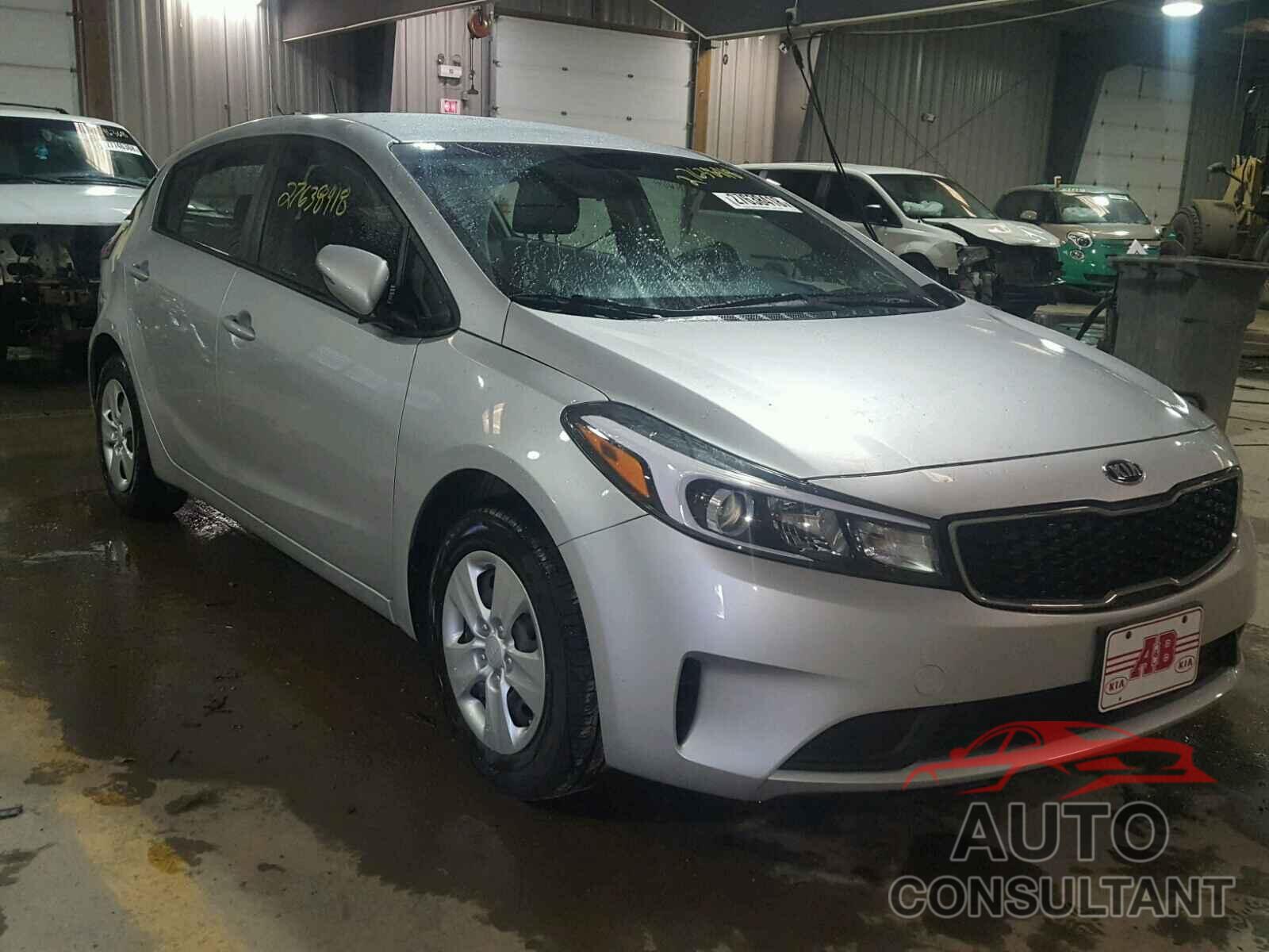 KIA FORTE 2017 - KNAFK5A89H5703159