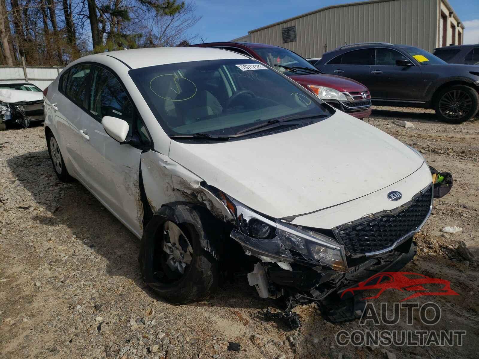 KIA FORTE 2017 - JA4AP3AU9JZ007510