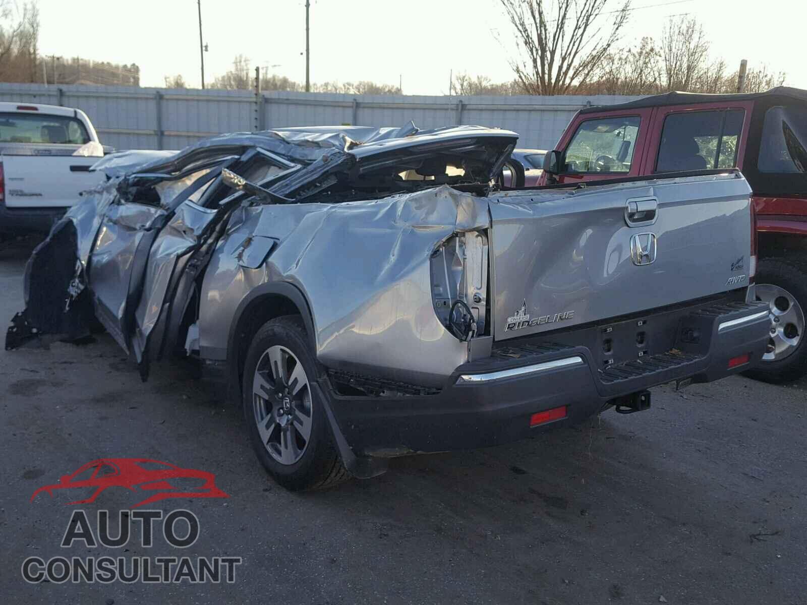 HONDA RIDGELINE 2017 - 5FPYK3F62HB029711