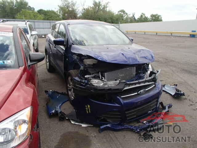 FORD ESCAPE 2015 - 1FMCU0G7XFUB10555