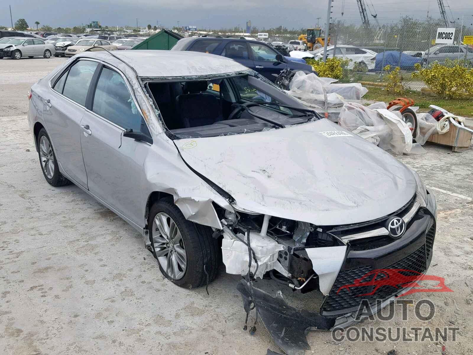 TOYOTA CAMRY 2016 - 4T1BF1FK0GU538024