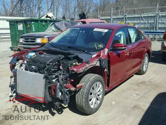 VOLKSWAGEN PASSAT 2015 - 1VWAT7A39FC028722