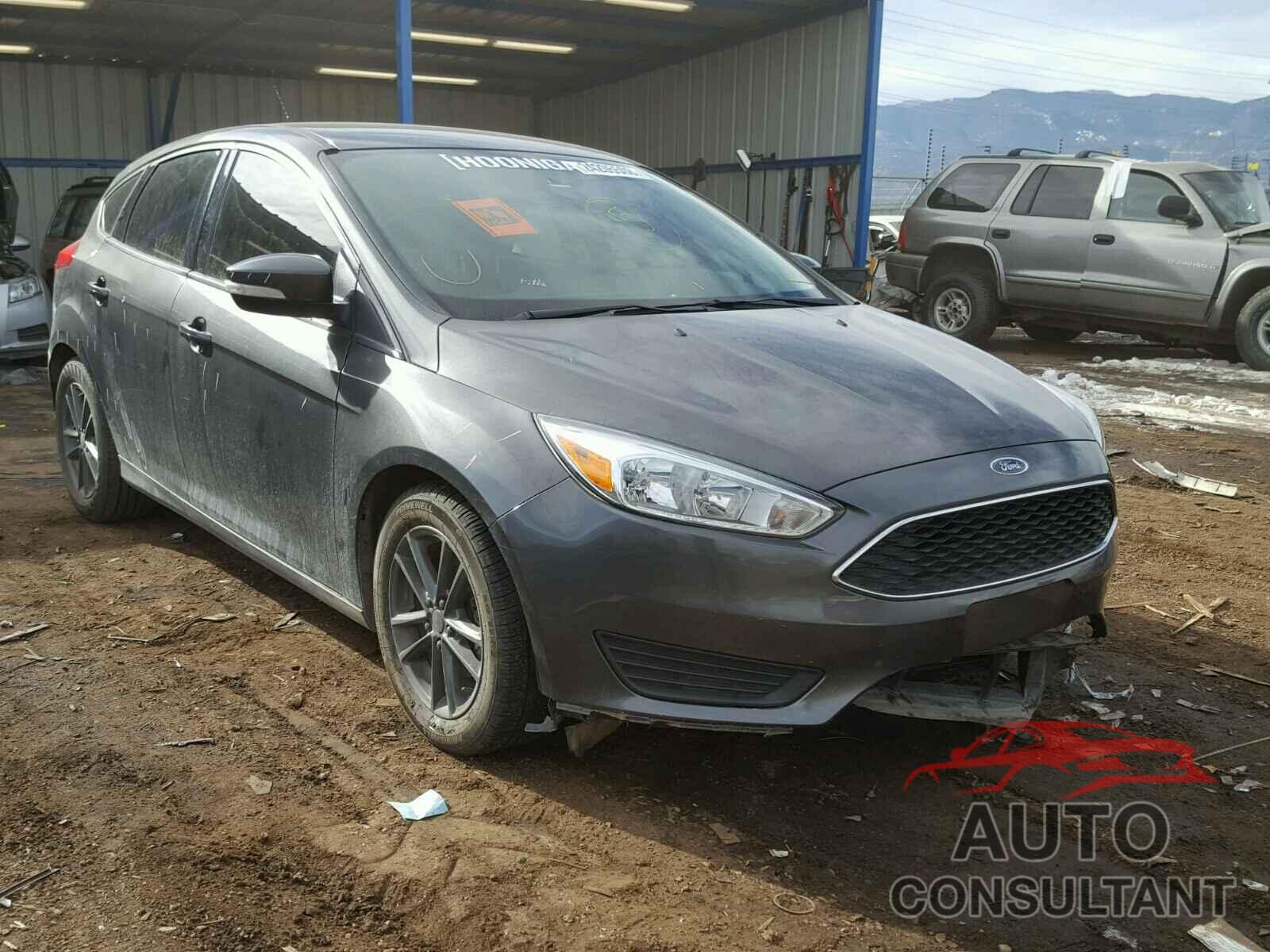 FORD FOCUS 2015 - 1FADP3K22FL222887