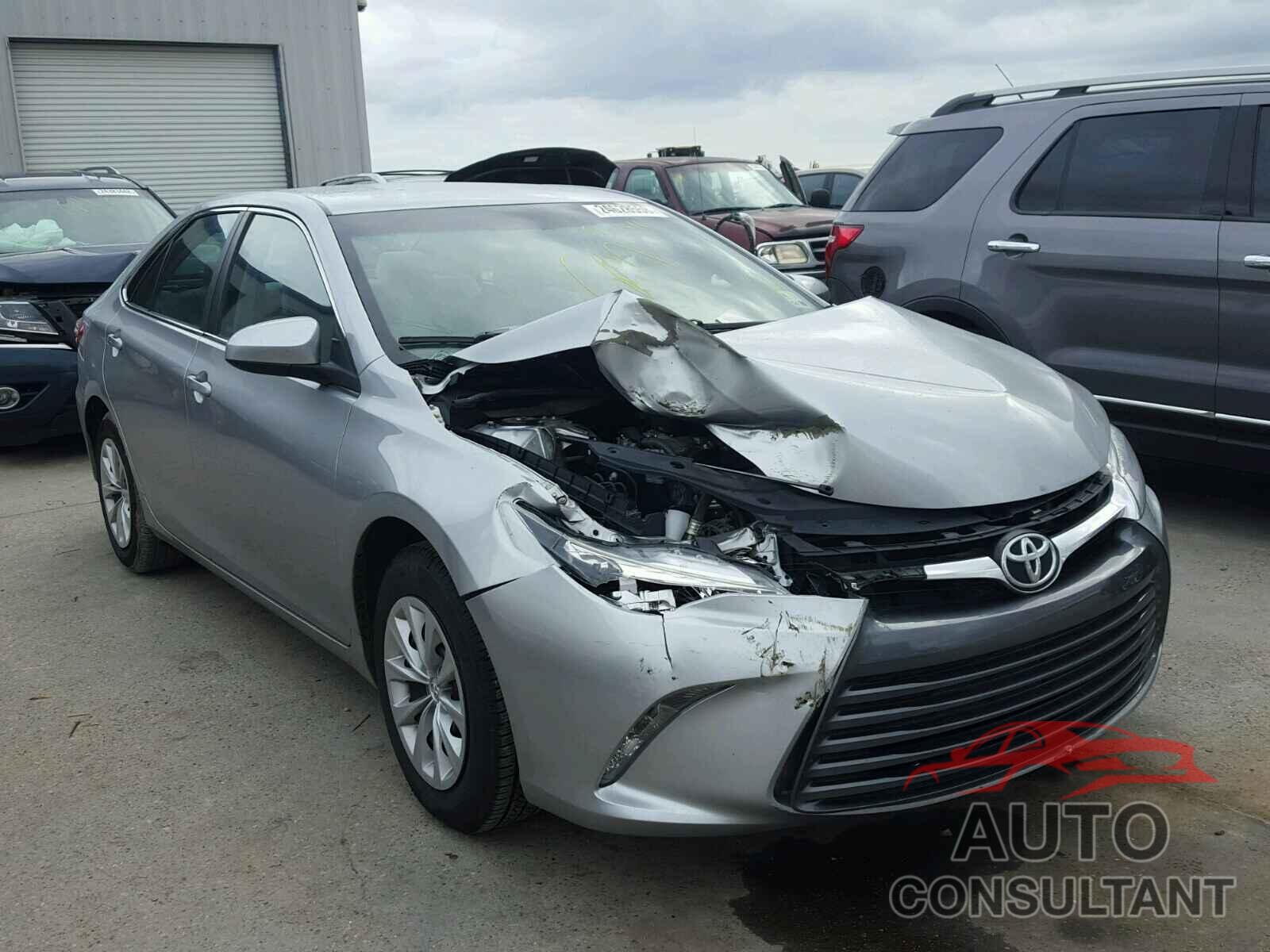 TOYOTA CAMRY 2015 - 4T4BF1FK6FR465472