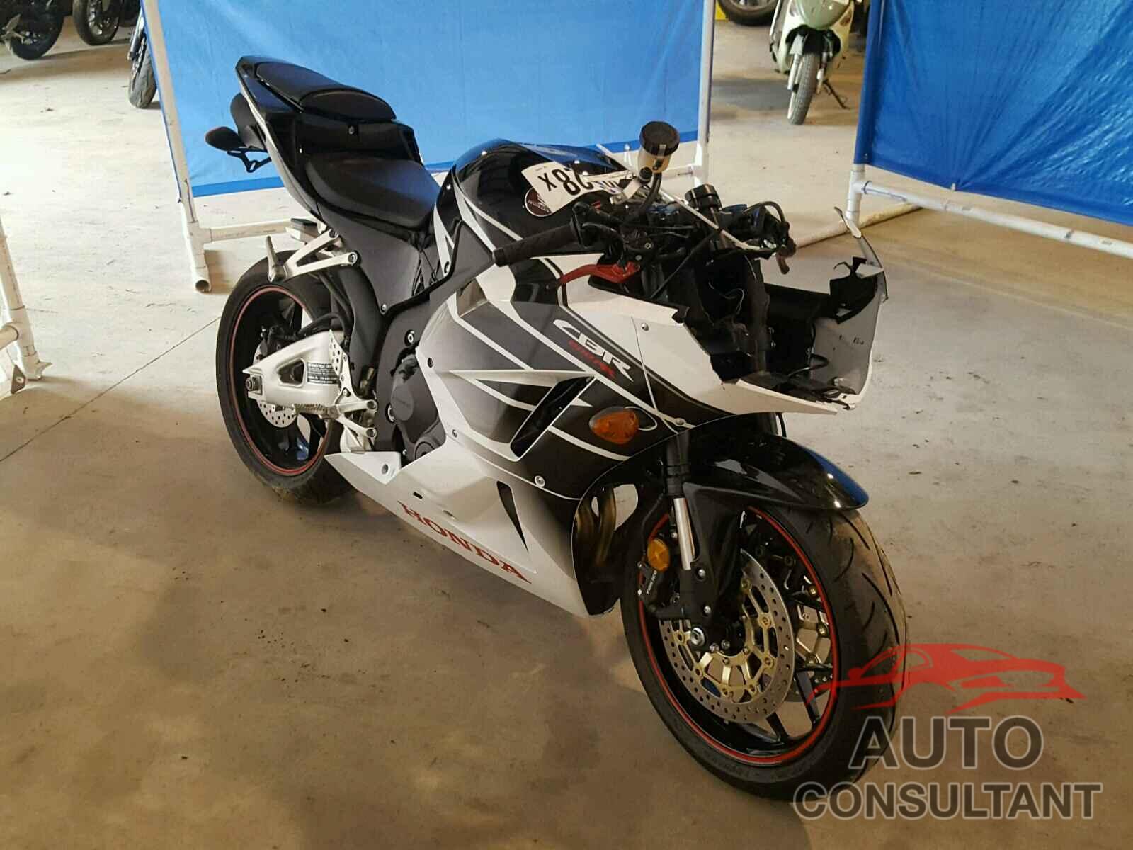 HONDA CBR CYCLE 2016 - JH2PC40J1GK200476