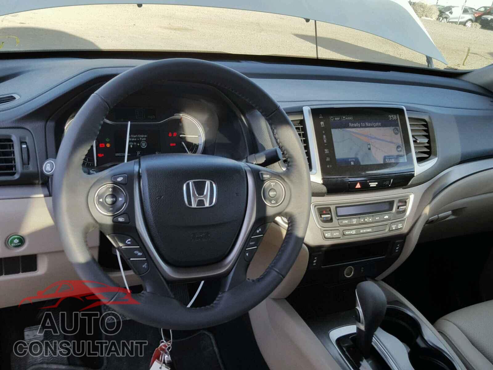 HONDA RIDGELINE 2018 - 5FPYK3F62JB007780
