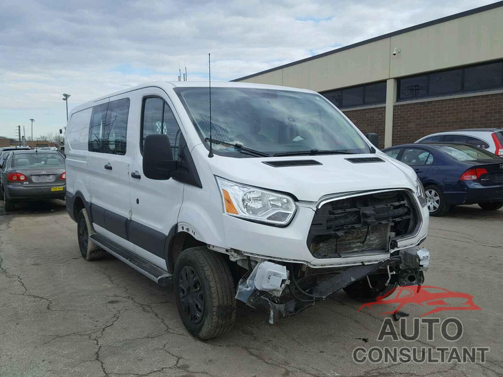 FORD TRANSIT CO 2015 - 1FTNR1ZM8FKA77672